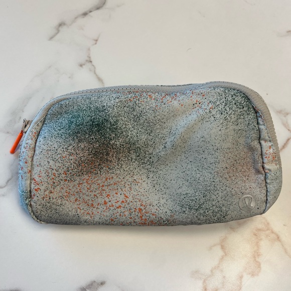 🍋 Lululemon 🍋 Everywhere Belt Bag Spray Camo - Picture 8 of 11